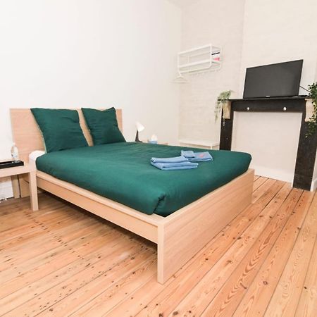 Cozy And Confortable Room Near Brussels Central Station Bagian luar foto